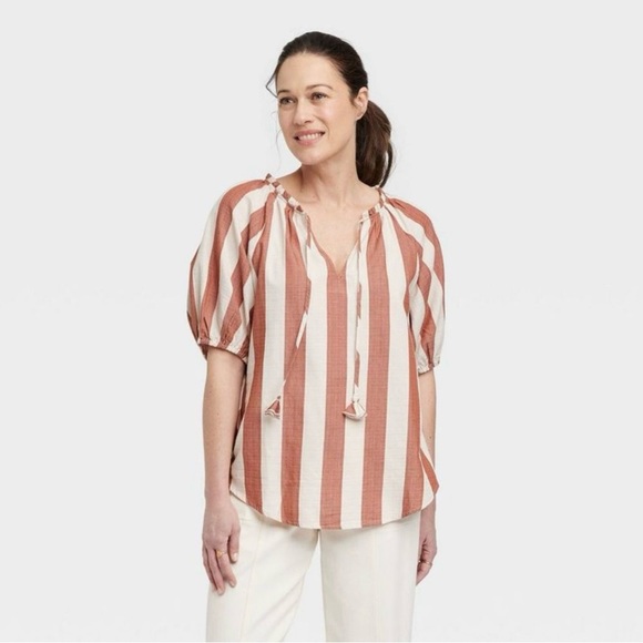 Knox Rose Tops - Knox Rose Red and Beige Striped Short Sleeve Women's Top - Size: XXL